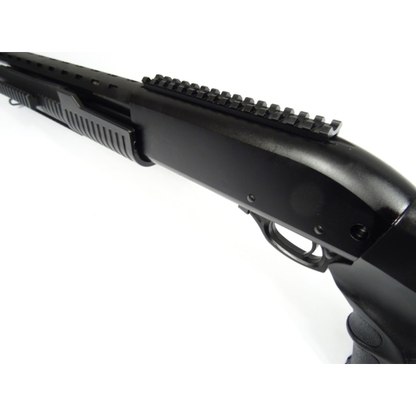 Strzelba Pump-Action Hunt Group XP12-005 kal. 12/76